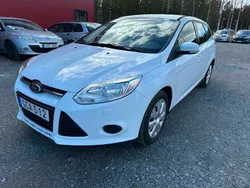 Vit Begagnad 2013 Ford Focus Trend Kombi | 64 900 kr (Marknadspris)