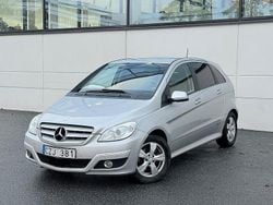 Silver Begagnad 2009 Mercedes B180 Minibuss | 59 900 kr (Marknadspris)
