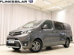 Mörkgrå Begagnad 2022 Toyota Proace Verso Kombi | 369 800 kr (Marknadspris)