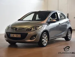 Grå Begagnad 2010 Mazda 2 Halvkombi | 64 900 kr (Marknadspris)
