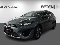 Grå (yuca steel gray) Begagnad 2023 Kia Ceed Kombi | 279 000 kr (Marknadspris)
