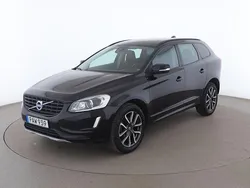Svart Begagnad 2016 Volvo XC60 Kinetic SUV | 175 000 kr (Marknadspris)