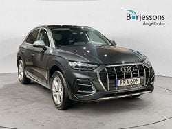Grå Begagnad 2024 Audi Q5 Advanced Plus SUV | 469 000 kr (Marknadspris)