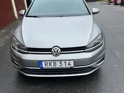 Silver Begagnad 2017 VW Golf VII Kombi | 79 900 kr (Bra pris)