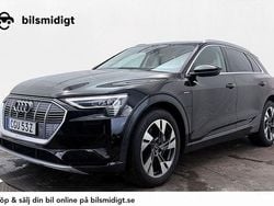 Svart Begagnad 2022 Audi e-tron SUV | 334 700 kr (Bra pris)