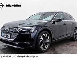 Svart Begagnad 2022 Audi e-tron SUV | 339 800 kr (Bra pris)
