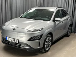 Grå Begagnad 2021 Hyundai Kona Essential SUV | 234 900 kr (Lite dyr)