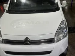 Vit Begagnad 2017 Citroën Berlingo Minibuss | 49 999 kr (Superpris)