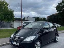 Svart Begagnad 2012 Mercedes A160 Classic Halvkombi | 44 000 kr (Superpris)