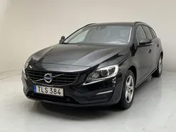 Svart Begagnad 2016 Volvo V60 Kinetic Kombi | 134 000 kr (Marknadspris)