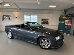 Mörkgrå Begagnad 1998 BMW 318 Cabriolet M Sport Cab | 59 900 kr