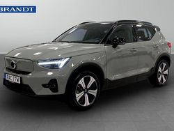 Grön Begagnad 2023 Volvo XC40 Plus SUV | 369 900 kr