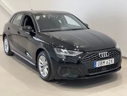 Brilliantsvart Begagnad 2023 Audi A3 Proline | 269 000 kr (Marknadspris)