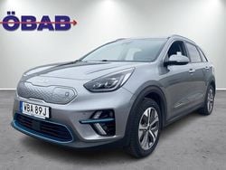 Grå (gråmetallic) Begagnad 2021 Kia e-Niro 2 SUV | 268 900 kr (Dyr)