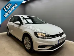 Vit Begagnad 2020 VW Golf VII Halvkombi | 144 900 kr (Marknadspris)