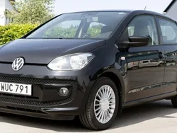 Svart Begagnad 2015 VW up! high up! Halvkombi | 69 000 kr (Marknadspris)