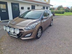 Brun Begagnad 2014 Hyundai i30 Kombi | 50 000 kr (Marknadspris)