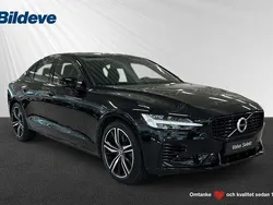 Svart Begagnad 2021 Volvo S60 R-Design Sedan | 369 900 kr (Marknadspris)