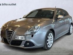 Grå Begagnad 2012 Alfa Romeo Giulietta Halvkombi | 69 900 kr (Superpris)