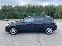 Svart Begagnad 2007 Opel Astra Halvkombi | 29 900 kr (Marknadspris)