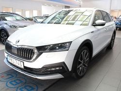 Vit Begagnad 2022 Skoda Octavia Scout Kombi | 299 900 kr (Lite dyr)