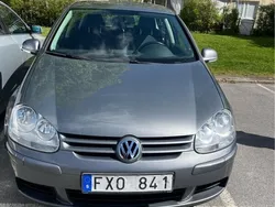 Grå Begagnad 2008 VW Golf VI Halvkombi | 35 000 kr (Bra pris)