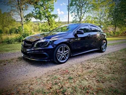 Begagnad 2014 Mercedes A45 AMG AMG Halvkombi | 249 000 kr (Marknadspris)