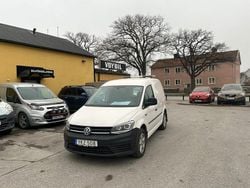 Vit Begagnad 2017 VW Caddy Minibuss | 89 000 kr (Marknadspris)