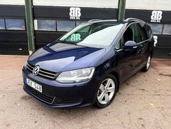 Mörkblå (blå) Begagnad 2012 VW Sharan Minibuss | 119 900 kr (Marknadspris)