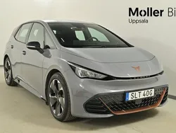 Ljusgrå (vapor grey) Begagnad 2024 Cupra Born e-Boost Halvkombi | 324 900 kr (Bra pris)