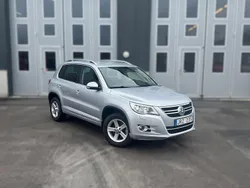 Silver Begagnad 2009 VW Tiguan Sportline SUV | 79 899 kr (Marknadspris)