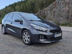Grå Begagnad 2016 Kia Ceed Sportswagon Kombi | 109 000 kr (Dyr)