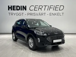 Svart (black) Begagnad 2022 Ford Kuga Titanium SUV | 244 900 kr (Bra pris)