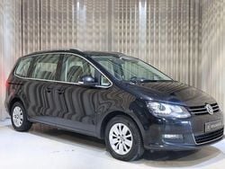 Svart Begagnad 2017 VW Sharan Minibuss | 159 900 kr (Marknadspris)