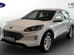 Vit (white) Begagnad 2022 Ford Kuga SUV | 244 900 kr (Bra pris)