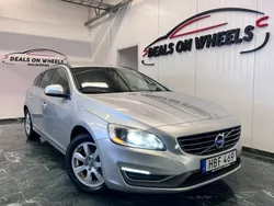 Silver Begagnad 2014 Volvo V60 Momentum Kombi | 84 900 kr (Marknadspris)