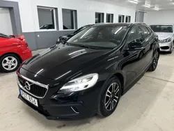 Svart Begagnad 2018 Volvo V40 CC Kombi | 185 000 kr (Marknadspris)