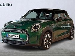 Grön Begagnad 2022 Mini Cooper SE Classic Halvkombi | 194 900 kr (Bra pris)