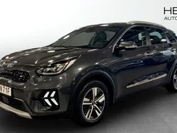 Grå (grey) Begagnad 2019 Kia Niro Advance SUV | 209 000 kr (Marknadspris)