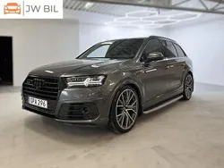 Grå Begagnad 2017 Audi Q7 S-Line SUV | 398 900 kr (Dyr)