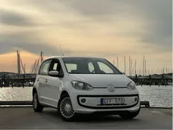 Vit Begagnad 2013 VW up! S Halvkombi | 44 000 kr