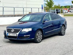 Mörkblå (blå) Begagnad 2007 VW Passat Highline Sedan | 22 500 kr (Superpris)