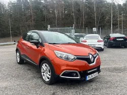 Flerfärgad Begagnad 2014 Renault Captur SUV | 74 900 kr (Marknadspris)