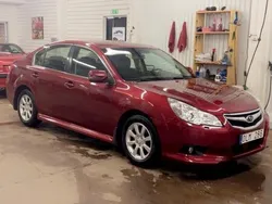 Röd Begagnad 2011 Subaru Legacy Sedan | 65 000 kr (Bra pris)