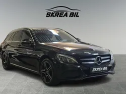 Röd (svart) Begagnad 2015 Mercedes C220 Kombi | 179 900 kr (Marknadspris)