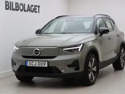 Grön Begagnad 2022 Volvo XC40 Core SUV | 349 800 kr