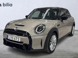 Grå Begagnad 2022 Mini Cooper S Halvkombi | 264 900 kr (Lite dyr)