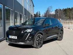 Svart Begagnad 2020 Peugeot e-2008 GT-line SUV | 184 400 kr (Marknadspris)