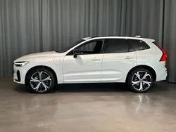 Vit Begagnad 2024 Volvo XC60 Plus SUV | 585 000 kr (Lite dyr)