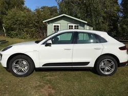Vit Begagnad 2014 Porsche Macan S SUV | 239 000 kr (Marknadspris)